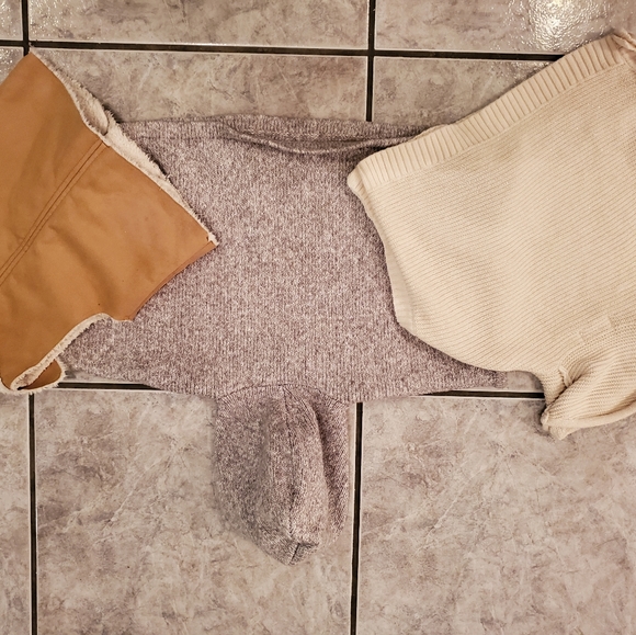 Girls Sweater Bundle - Picture 10 of 10